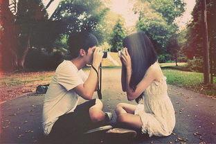 99国产情侣在线播放,浪漫瞬间，甜蜜回忆