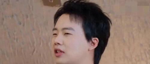 娱乐八卦吃瓜主播叫什么,揭秘“娱乐八卦吃瓜主播”背后的神秘面纱